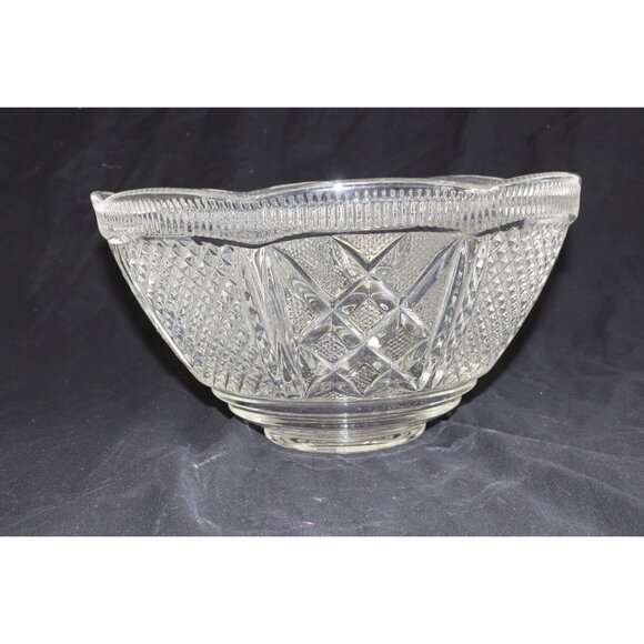 Vintage 1950's Bristol Diamond by TIFFIN-FRANCISCAN Punch Bowl 8 Quarts